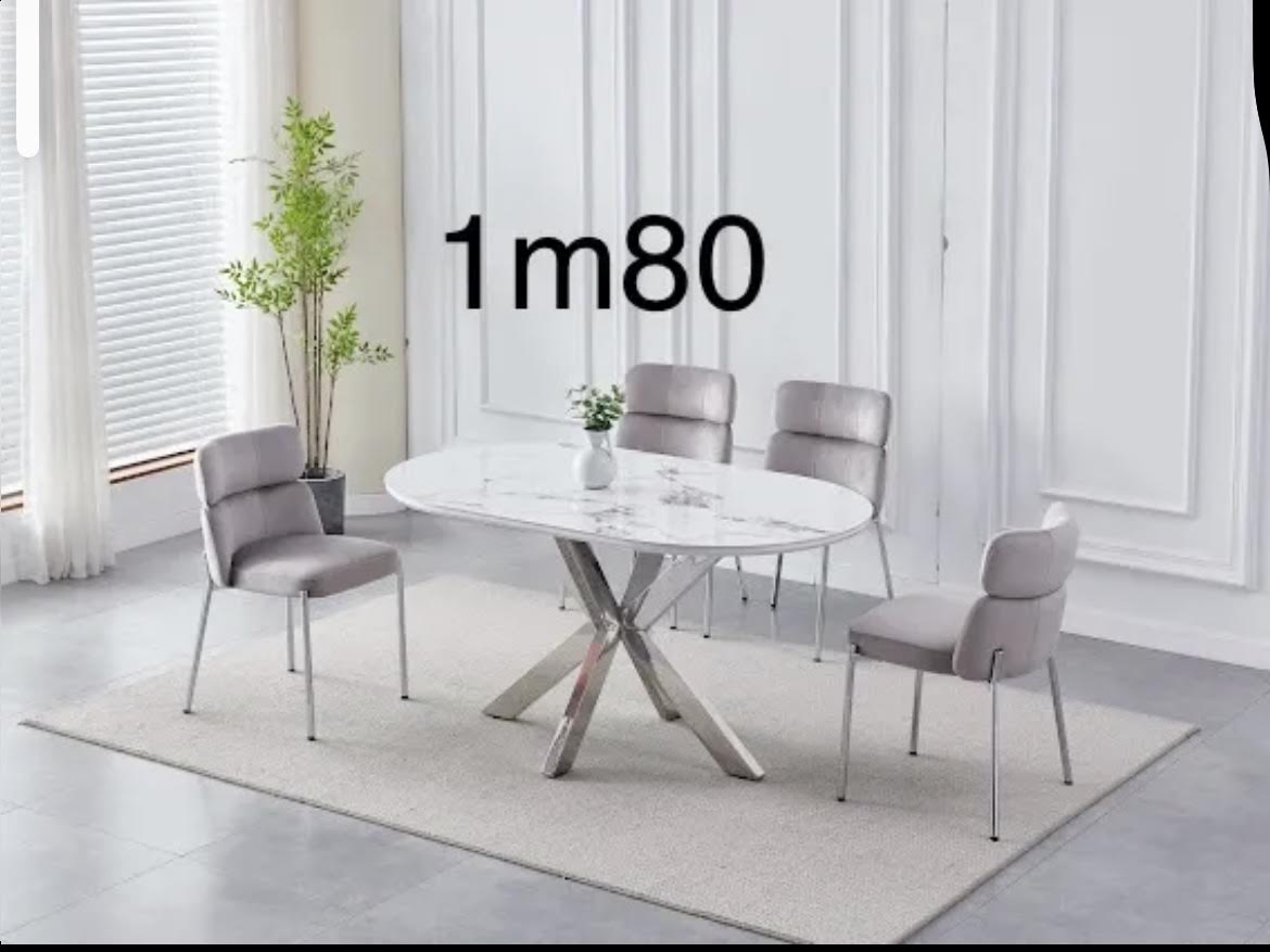 Table à manger OPHELIA MARBRE BLANC PIED CHROME 1M80