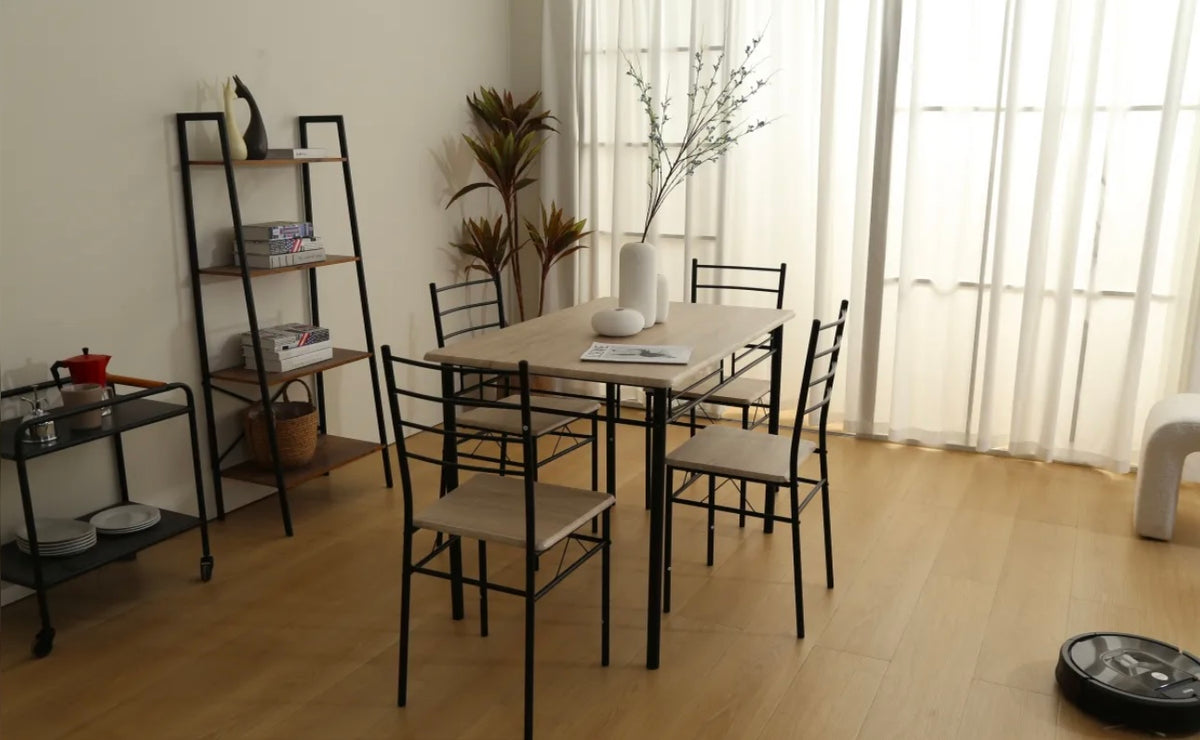 ENSEMBLE TABLE 4 CHAISES TUTI CHENE GRIFFÉ