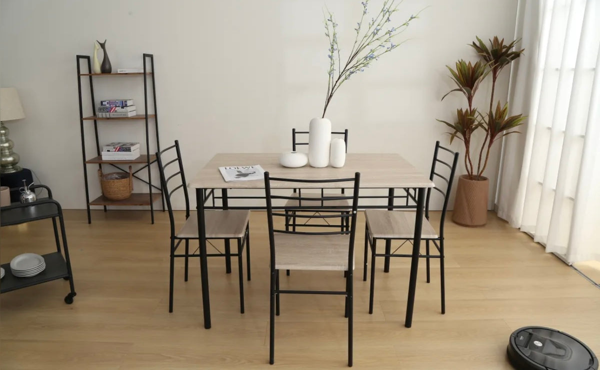 ENSEMBLE TABLE 4 CHAISES TUTI CHENE GRIFFÉ